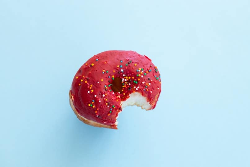 Kalorie Donut Bild AdobeStock Urheber ALEXSTUDIO